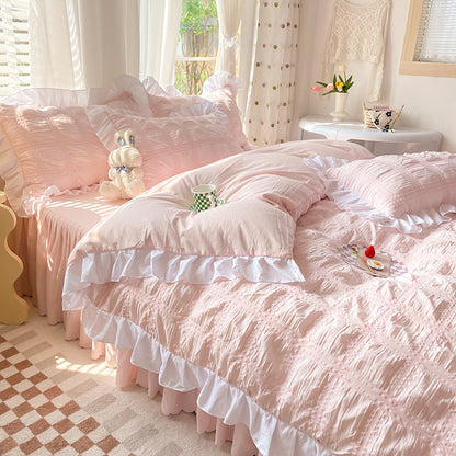 Dawn Aura 4-Piece Bedding Set - Sleep is your highest-yield biological asset. Shield your mind from digital exhaustion with this premium rose-hued quilt cover and bed skirt. Engineered for absolute cognitive recovery. Secure your sanctuary.